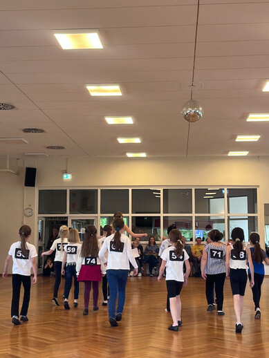 Latin-Kids-1-Stimmung-Dtsa